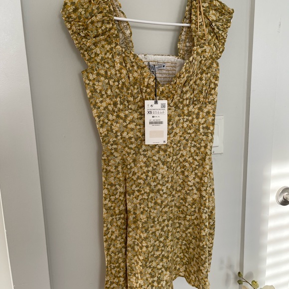 Floral Zara A- line Sun Dress - Size XS - Picture 1 of 2